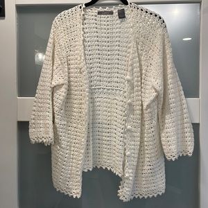 Liz Claiborne knit Sweater White/ Off-White